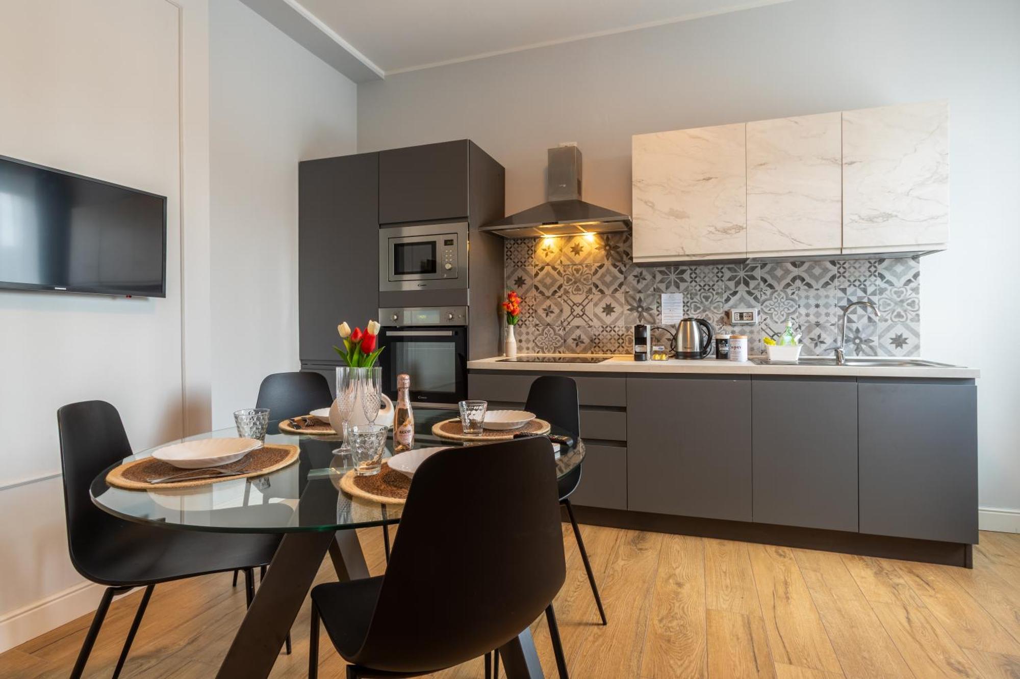 Lavarell - Exclusive Apartment Como Exteriör bild